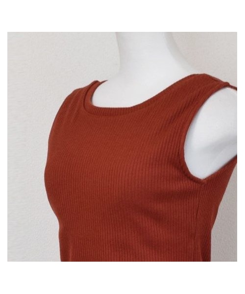 no brand(ノーブランド)の「バックオープンリブタンク(パット付き)(タンクトップ・レディース・その他)」の10枚目の写真