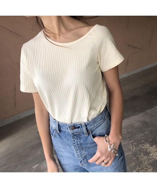 copine（コピン）の「大人可愛い！ワイドリブアシメネックトップス(2color)【クリックポスト対象商品】（Tシャツ/カットソー・レディース・その他）」の6枚目の写真