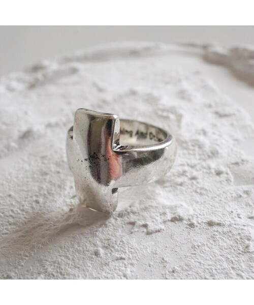 copine（コピン）の「◆Nothing And Others◆クロスリング【クリックポスト対象商品】（リング・レディース・その他）」の2枚目の写真