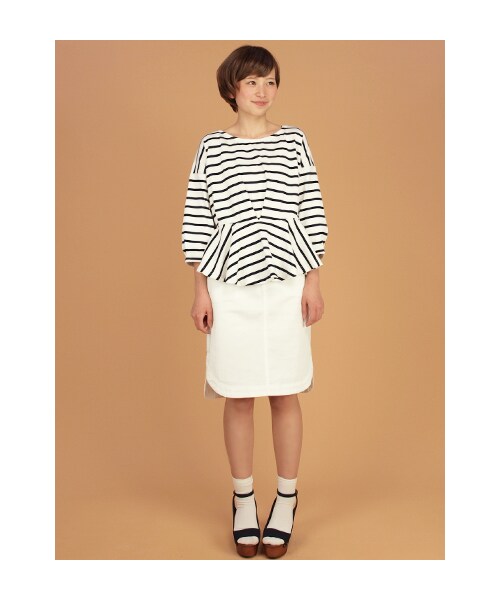 w closet（ダブルクローゼット）の「後ろファスナーワイドぺプラムプルオーバー（トップス・レディース・オフホワイト/イエロー/ネイビー/オフホワイト×レッド/オフホワイト×ネイビー/ブラック×オフホワイト・FREE）」の14枚目の写真