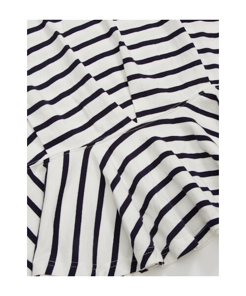 w closet（ダブルクローゼット）の「後ろファスナーワイドぺプラムプルオーバー（トップス・レディース・オフホワイト/イエロー/ネイビー/オフホワイト×レッド/オフホワイト×ネイビー/ブラック×オフホワイト・FREE）」の13枚目の写真