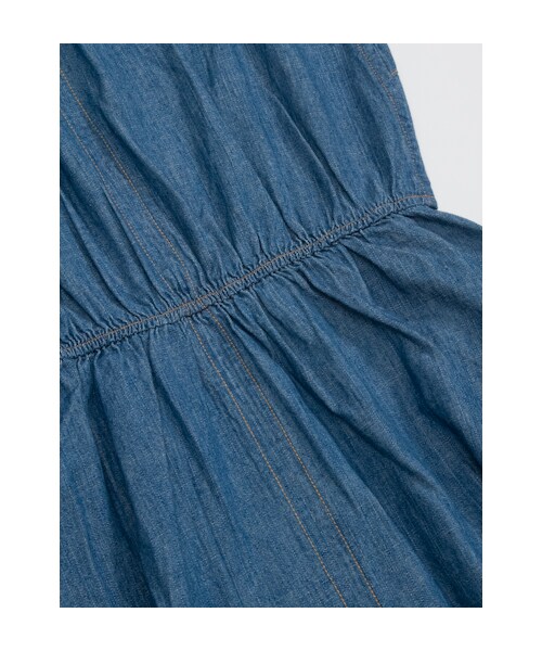 w closet（ダブルクローゼット）の「5.5ozスラブデニムＶネックワンピース（ワンピース/ドレス・レディース・ブルー/ワンウォッシュ・FREE）」の7枚目の写真