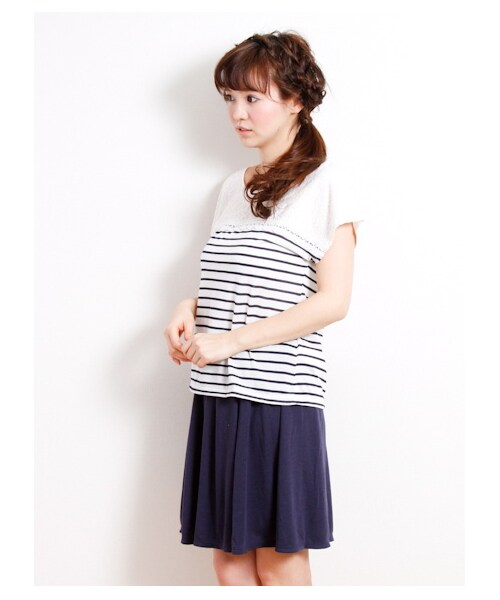 earth music&ecology（アースミュージックアンドエコロジー）の「レースドッキングボーダープルオーバー（カットソー・レディース・レッド/ブルー/ネイビー・F）」の2枚目の写真