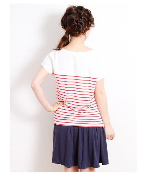 earth music&ecology（アースミュージックアンドエコロジー）の「レースドッキングボーダープルオーバー（カットソー・レディース・レッド/ブルー/ネイビー・F）」の6枚目の写真