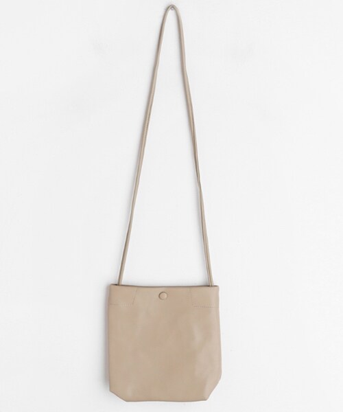 DHOLIC（ディーホリック）の「スクエアミニショルダーバッグ（ショルダーバッグ・レディース・ブラック/ベージュ/ホワイト/グリーン・FREE）」の3枚目の写真