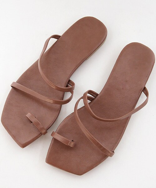 DHOLIC（ディーホリック）の「サムループツーストラップサンダル（サンダル・レディース・ブルー/ピンク/ブラック/ベージュ・230/235/240/245/250）」の4枚目の写真