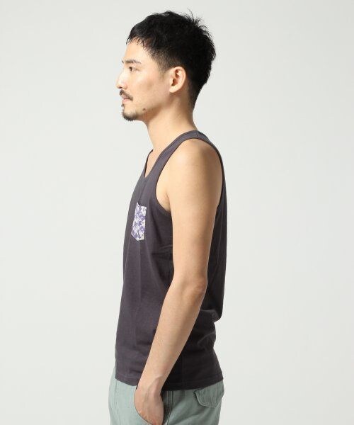 GLOBAL WORK(グローバルワーク)の「ポケツキタンクトップ(トップス・メンズ・ホワイト06/ダークグレー09/グレー15/ネイビー88・S/M/L/XL)」の5枚目の写真