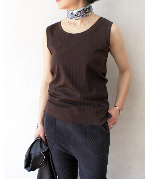 L'Ancre(アンカー)の「L'Ancre (アンカー)針抜きタンクトップ(タンクトップ・レディース・ブラウン/グレージュ・38(M))」の2枚目の写真