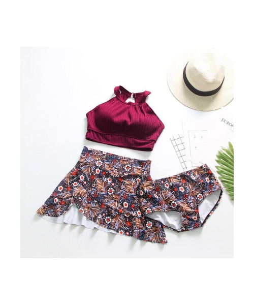 no brand(ノーブランド)の「タンキニ フリル 花柄 かわいい スカート 三点セット バンドゥビキニ 水着 体型カバー ビキニ 大人可愛い 海 夏 赤 ワインレッド(水着・レディース・その他)」の8枚目の写真