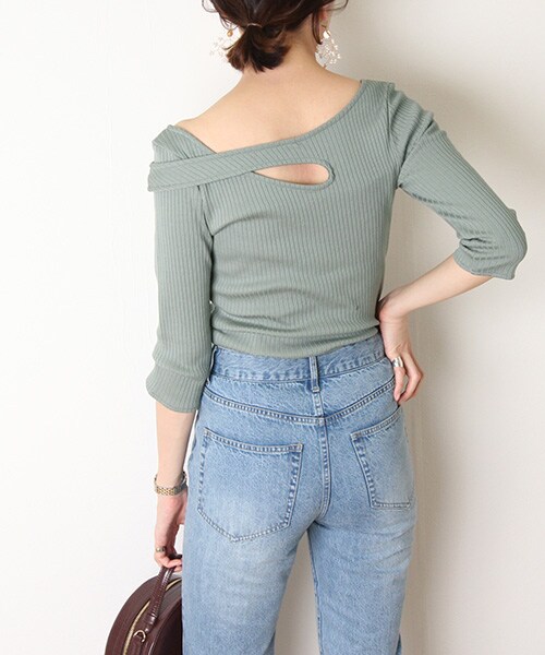 RANDA(ランダ)の「ストラップデザイントップス(トップス・レディース・その他・FREE)」の13枚目の写真