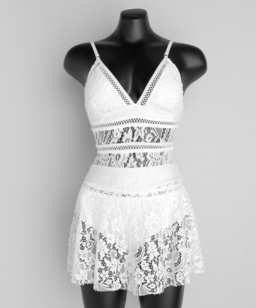 Dholic ディーホリック の スカートsetシースルーレースワンピース水着 水着 Wear