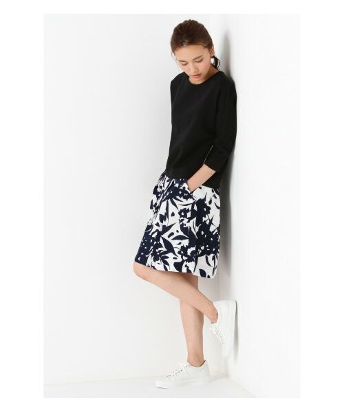 IENA（イエナ）の「LuxLuft 単色花柄スカート（ひざ丈スカート）」 - WEAR