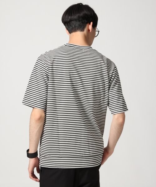 HARE（ハレ）の「リップルボーダープルオーバー（トップス・メンズ・ブラック×ホワイト/グレー×ホワイト・Ｓ/Ｍ）」の4枚目の写真