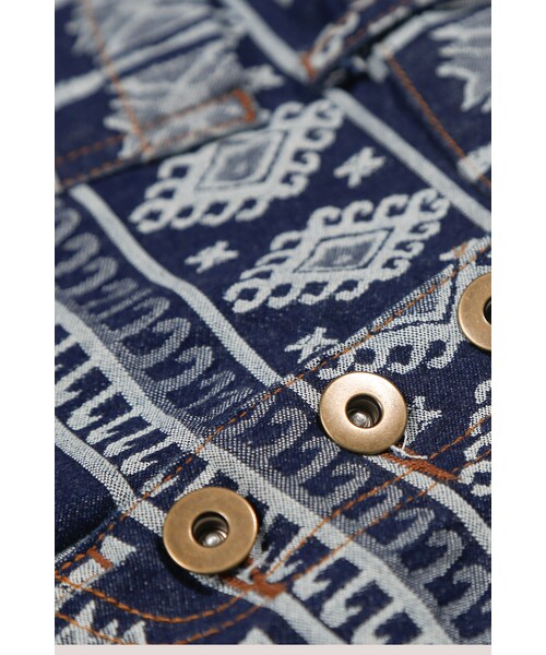 ORENDA（オレンダ）の「連續緹花反折彈力牛仔短褲（パンツ・レディース・圖騰/點點・S/M/L）」の3枚目の写真