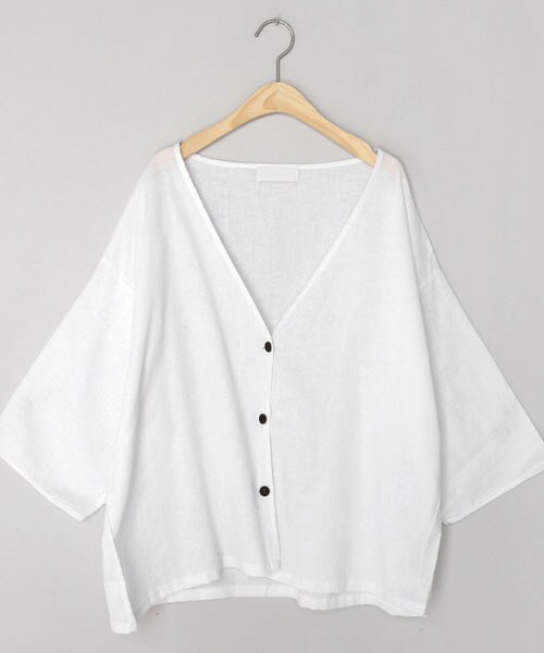 DHOLIC(ディーホリック)の「リネンVネックボタンカーディガン(カーディガン/ボレロ・レディース・ホワイト/ブラウン/グレー・FREE)」の1枚目の写真