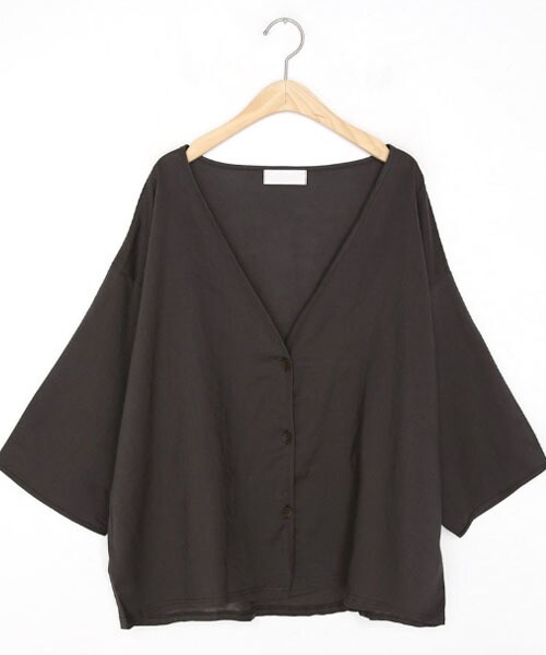 DHOLIC(ディーホリック)の「リネンVネックボタンカーディガン(カーディガン/ボレロ・レディース・ホワイト/ブラウン/グレー・FREE)」の2枚目の写真