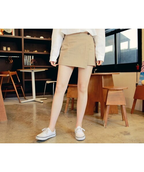 HOTPING（ホッピン）の「ラップボタンミニスカパン（スカート・レディース・Black/Beige/White/Pink・XS-S/M/L/XL/2XL/s）」の3枚目の写真