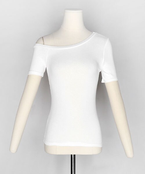 DHOLIC(ディーホリック)の「ワンショルダースリムTシャツ(Tシャツ/カットソー・レディース・グリーン/ホワイト/ブラック・FREE)」の2枚目の写真