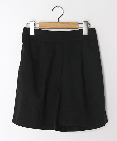 DHOLIC(ディーホリック)の「コットンワンタックショートパンツ(その他パンツ・レディース・ホワイト/ブラウン/ブラック/ブルー/ベージュ/レッド・FREE)」の2枚目の写真