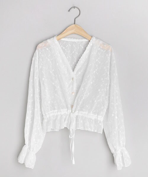 DHOLIC（ディーホリック）の「クロップドストリング刺繍ガウン（カーディガン/ボレロ・レディース・ベージュ/ホワイト・FREE）」の2枚目の写真