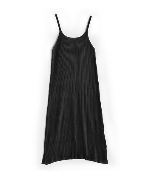 zootie(ズーティー)の「オーディナリーfine コットンニット キャミワンピース(ワンピース・レディース・オフ/サンドベージュ/アッシュピンク/ブルー/マスタード/グリーン/チョコブラウン/モクグレー/ネイビー/ブラック・Mサイズ(ワンサイズ))」の2枚目の写真