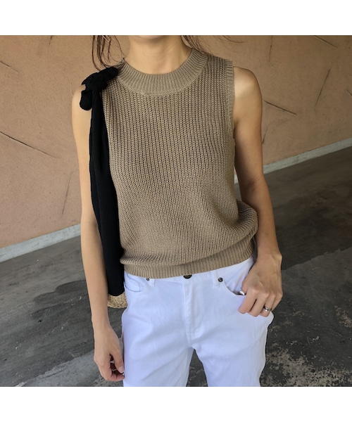 copine(コピン)の「【期間限定価格】再入荷!大人ベーシック!綿タッチアクリルノースリーブニット(3color)【クリックポスト対象商品】(ニット/セーター・レディース・その他)」の2枚目の写真