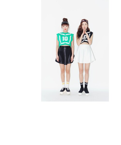 STYLENANDA（スタイルナンダ）の「NEW YORKニットヘアバンド（バッグ・レディース・ネイビー/ブラック・フリーサイズ）」の8枚目の写真