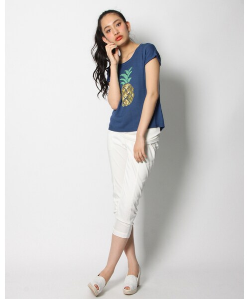 VICKY（ビッキー）の「パインモチーフインターシャニット（トップス・レディース・ホワイト/ブラック/ブルー・M）」の12枚目の写真