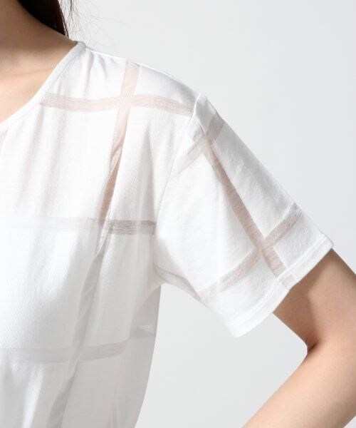 JEANASIS（ジーナシス）の「シアーチェックTEE（トップス・レディース・オフホワイト/ブラック・FREE）」の6枚目の写真