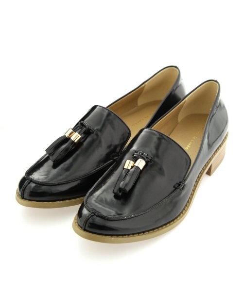 A part by(アパートバイ)の「タッセルローファー(シューズ・レディース・オフホワイト/ブラック・M/L)」の3枚目の写真