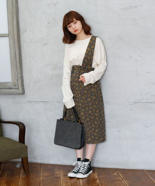 Crisp（クリスプ）の「ルーズロングTシャツ（Tシャツ/カットソー・レディース・ベージュ/アイボリー・FREE）」の3枚目の写真