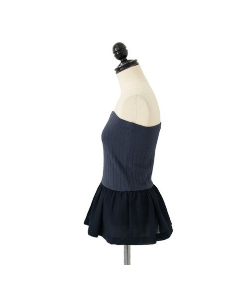 KBF（ケイビーエフ）の「ペプラムベアトップ（トップス・レディース・GRY×WHT/BLK×CRM/NVY×NVY・one）」の5枚目の写真