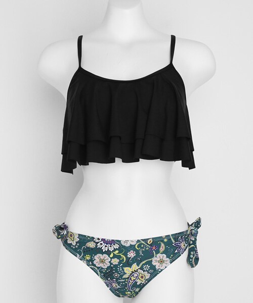 DHOLIC（ディーホリック）の「ティアードパターンビキニ・全3色（水着・レディース・グリーン/ホワイト/ブラック・FREE）」の3枚目の写真