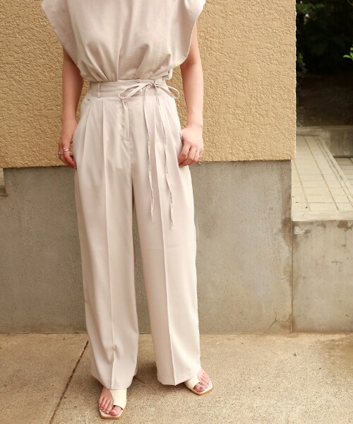 LAULEN(ローレン)の「silk touch pt(その他パンツ・レディース・アイボリー/ブラック/ブラウン/カーキ・FREE)」の1枚目の写真