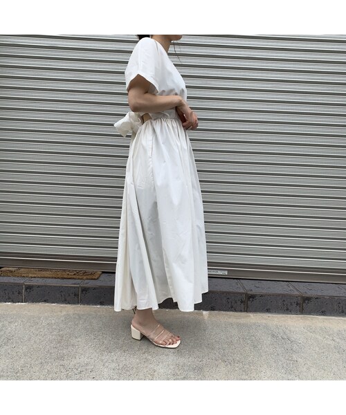 no brand（ノーブランド）の「back open ribbon OP【white 】（ワンピース・レディース・その他）」の7枚目の写真