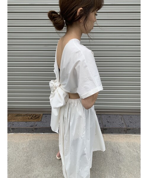 no brand（ノーブランド）の「back open ribbon OP【white 】（ワンピース・レディース・その他）」の6枚目の写真