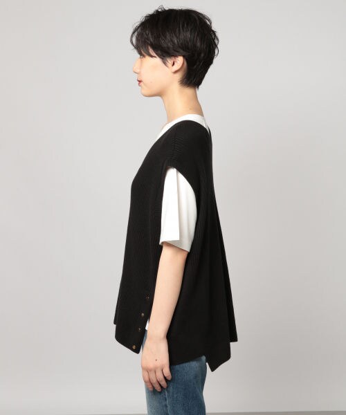 PAGEBOY（ページボーイ）の「【WEB先行予約】サイドスナップベスト（トップス・レディース・ホワイト/ブラック/ダークブラウン・F）」の12枚目の写真