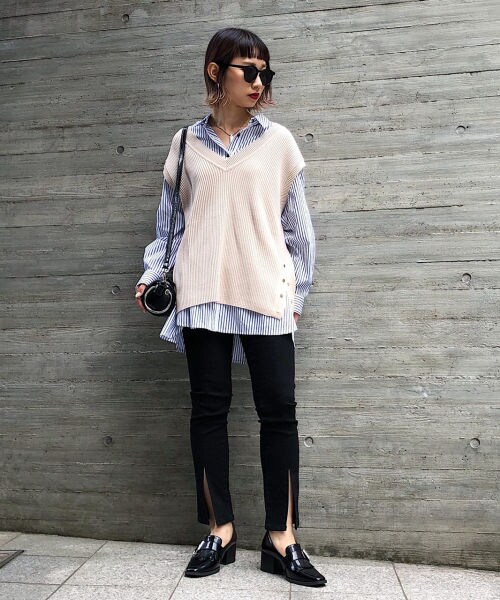 PAGEBOY（ページボーイ）の「【WEB先行予約】サイドスナップベスト（トップス・レディース・ホワイト/ブラック/ダークブラウン・F）」の6枚目の写真