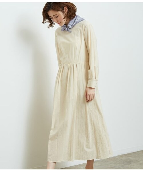ROPE' PICNIC(ロペピクニック)の「スタンドネックワンピース(ワンピース/ドレス・レディース・ベージュ/レッド/ベージュ系・38/40)」の1枚目の写真