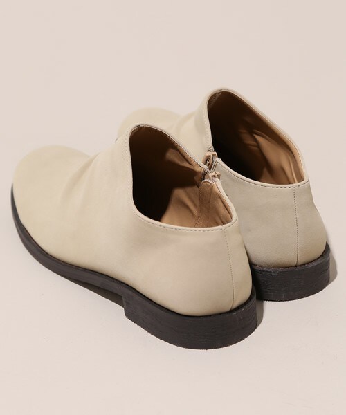 DETAILS（ディテールズ）の「DETAILS/ドレープzip SW ブース二（ドレスシューズ・メンズ・ブラック/ベージュ/ネイビー・SMALL/MEDIUM/LARGE）」の8枚目の写真