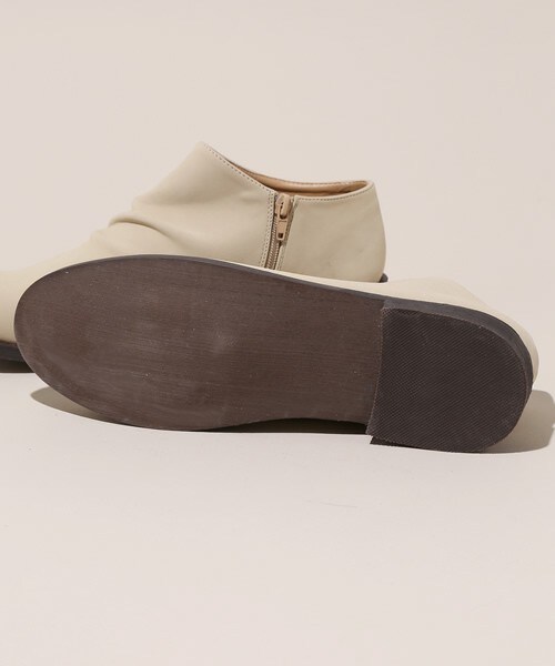 DETAILS（ディテールズ）の「DETAILS/ドレープzip SW ブース二（ドレスシューズ・メンズ・ブラック/ベージュ/ネイビー・SMALL/MEDIUM/LARGE）」の7枚目の写真