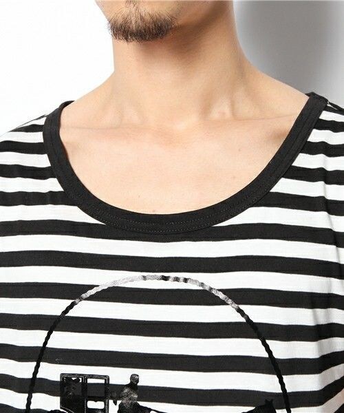 DETAILS(ディテールズ)の「DETAILS/グラフィックTEE/ブラック泊P(Tシャツ/カットソー・メンズ・ブラック×ホワイト/ブルー・SMALL/MEDIUM/LARGE)」の7枚目の写真