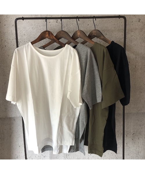 copine（コピン）の「裾スリットオーバーサイズTシャツ(4color)【クリックポスト対象商品】（Tシャツ/カットソー・レディース・その他）」の15枚目の写真