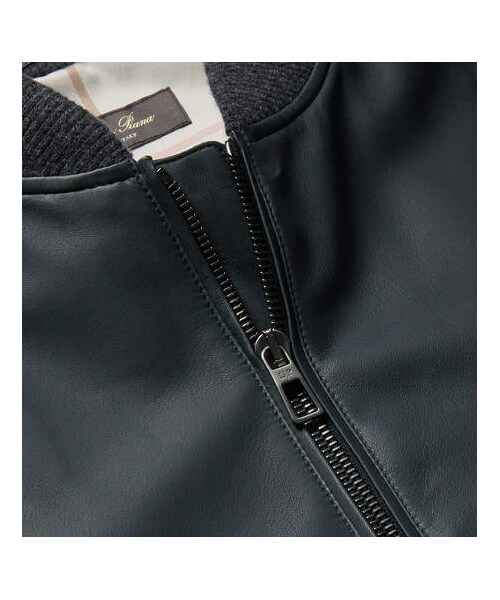 Loro Piana(ロロ・ピアーナ)の「Loro Piana Ivy Rain System Leather Bomber Jacket(ライダースジャケット・メンズ・Gray・L/M)」の5枚目の写真