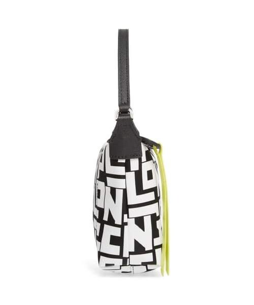 LONGCHAMP(ロンシャン)の「Longchamp Lonchamp Mini Le Pliage Logo Nylon Shoulder Bag(ショルダーバッグ・レディース・Black・One Size)」の4枚目の写真