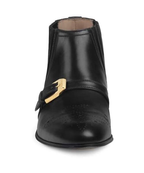 GUCCI(グッチ)の「Gucci Worsh Buckle Bootie(ブーツ・レディース・Black・7.5us / 37.5eu/9us / 39eu/8us / 38eu/10us / 40eu/11us / 41eu/9.5us / 39.5eu/8.5us / 38.5eu/10.5us / 40.5eu/5us / 35eu/5.5us / 35.5eu/7us / 37eu/6us / 36eu/6.5us / 36.5eu)」の4枚目の写真