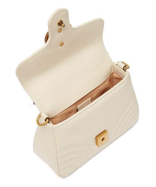 GUCCI(グッチ)の「Gucci - Gg Marmont Quilted Leather Cross Body Bag - Womens - White(ショルダーバッグ・レディース・White・One Size)」の4枚目の写真