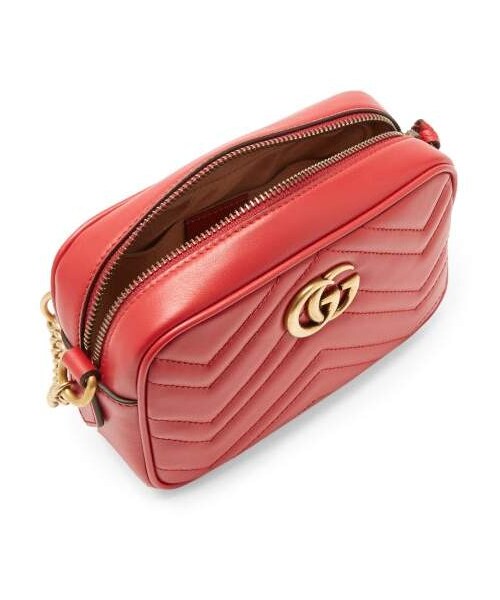 GUCCI(グッチ)の「Gucci - Gg Marmont Mini Quilted Leather Cross Body Bag - Womens - Red(ショルダーバッグ・レディース・Red・One Size)」の3枚目の写真