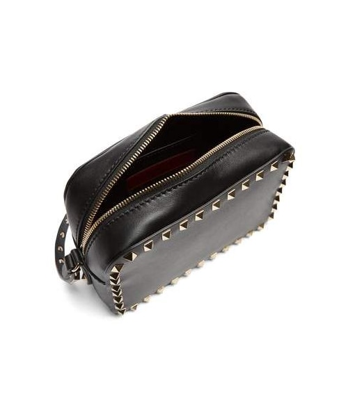 VALENTINO(ヴァレンティノ)の「Valentino - Rockstud Camera Leather Cross Body Bag - Womens - Black(ショルダーバッグ・レディース・Black・One Size)」の3枚目の写真
