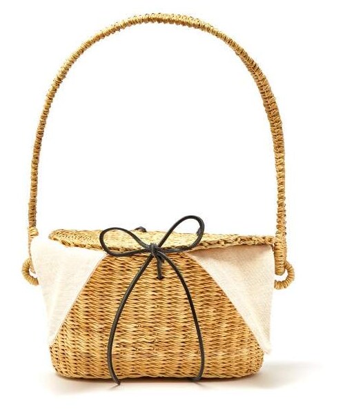 MUUN(ムーニュ)の「Muuñ Muun - Jeanne Mini Woven Straw Bucket Bag - Womens - Cream(ショルダーバッグ・レディース・White・One Size)」の1枚目の写真